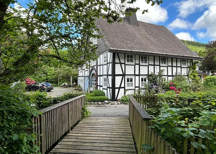 Fachwerkliebe Baudenkmal Ornes Villa *